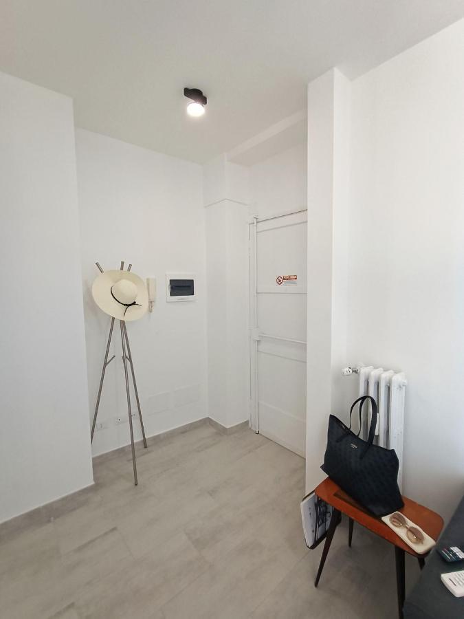 La Terrazza Sull'Appia By Hostand Apartman Róma Kültér fotó