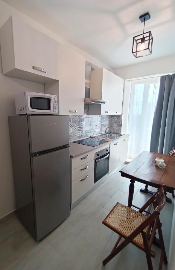 La Terrazza Sull'Appia By Hostand Apartman Róma Kültér fotó
